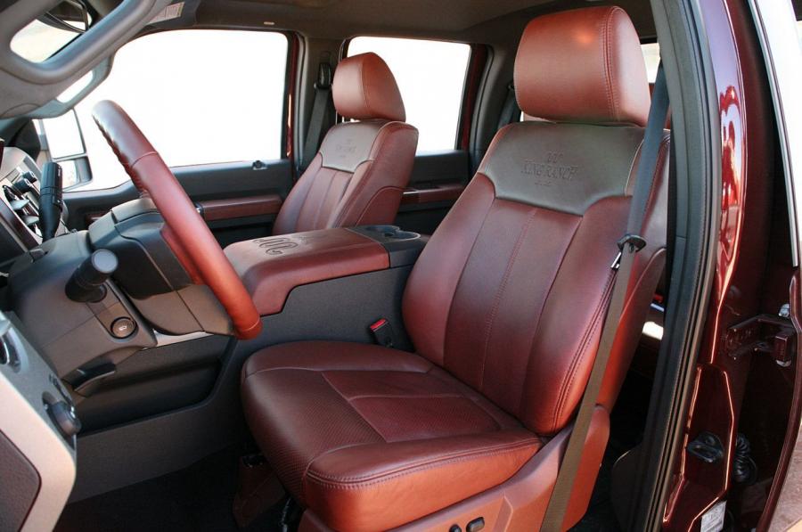  Ford F-Series Super Duty 2011 года  (фото 30 из 82)